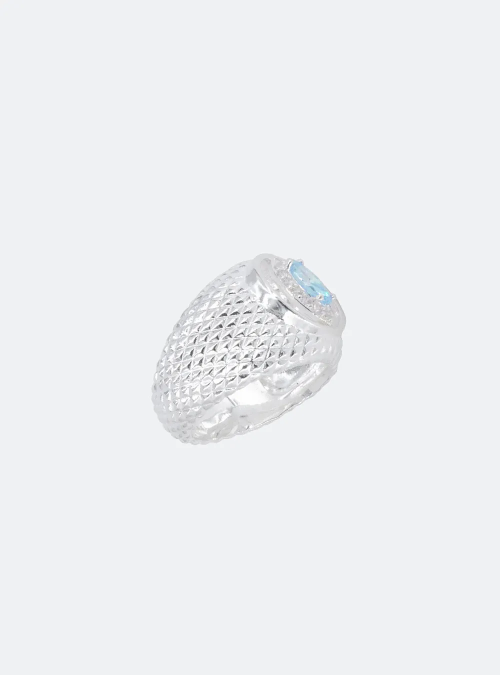 Cat-eye cutout cocktail signet ring