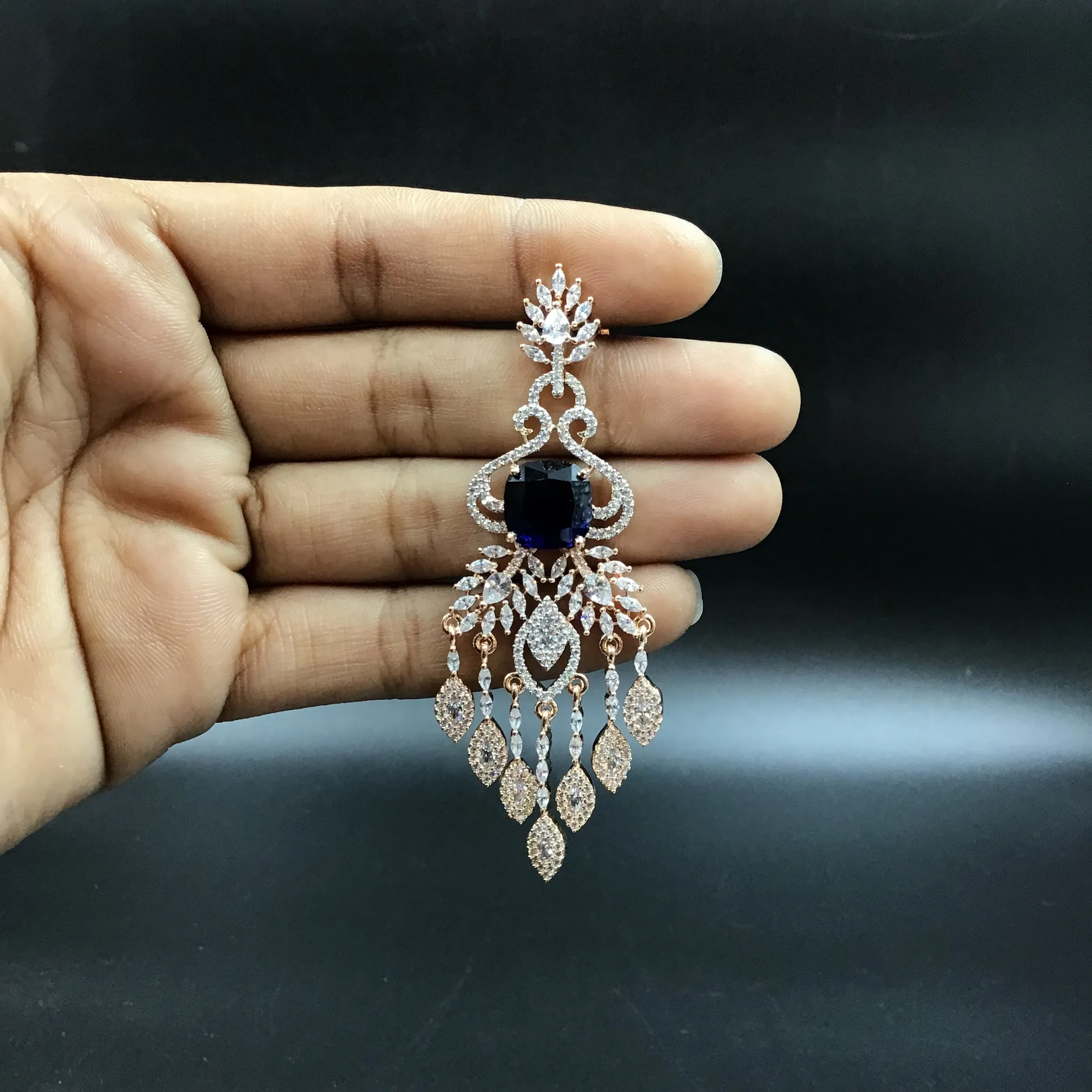 Rose Gold Polish Zircon/AD Earring 6688-69